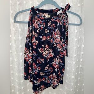 Hollister tie shoulder halter top